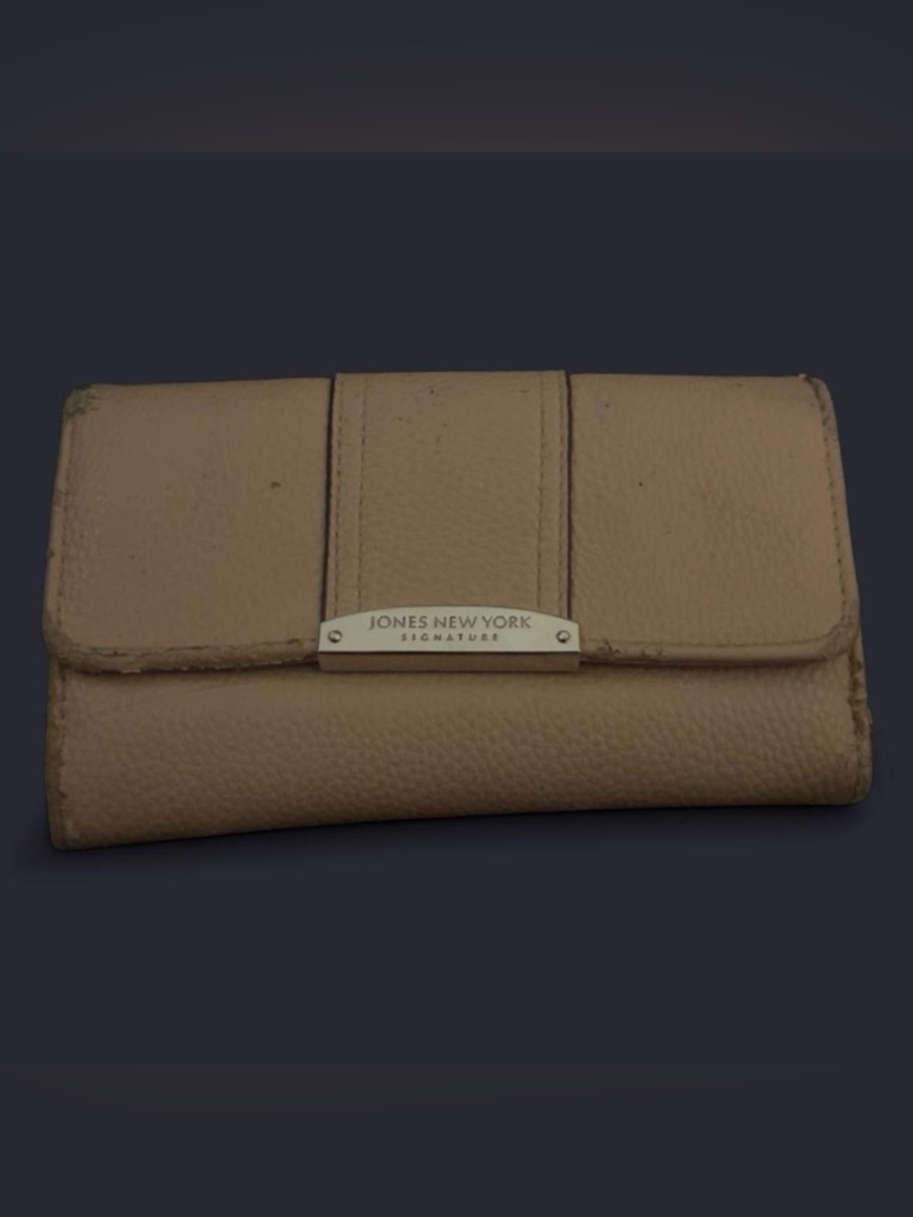 Jones New York Beige Pebbled Leather Wallet
